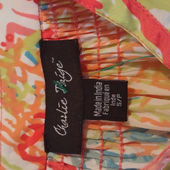 Charlie Paige Sealife Blouse - Picture 2 of 4